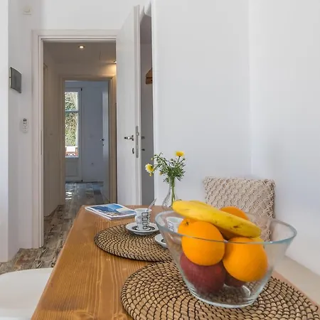 Giannoulis Hotel Adamantas (Milos)