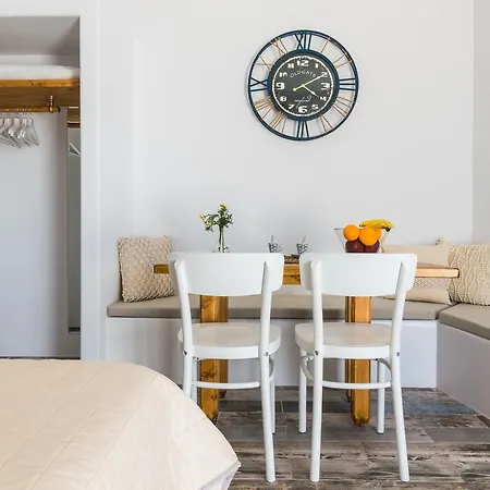 Giannoulis Hotel Adamantas (Milos)