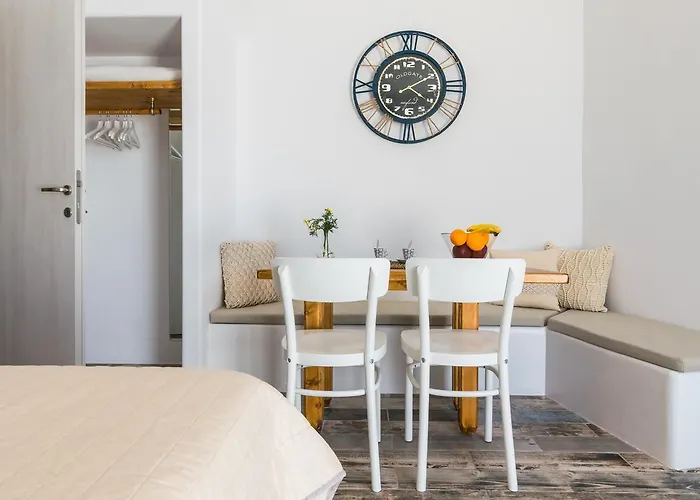 Giannoulis Hotel Adamantas (Milos)